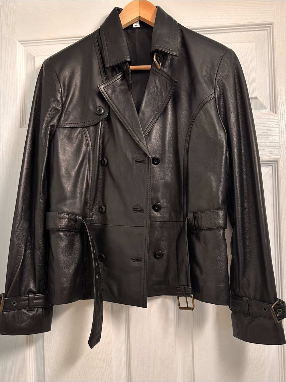 New without tag. Women’s Black Leather Double-Breasted Jacket